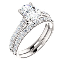 Oval Claw Set Style Engagement Ring